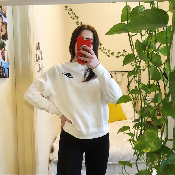 Nike Tops - Nike Crewneck